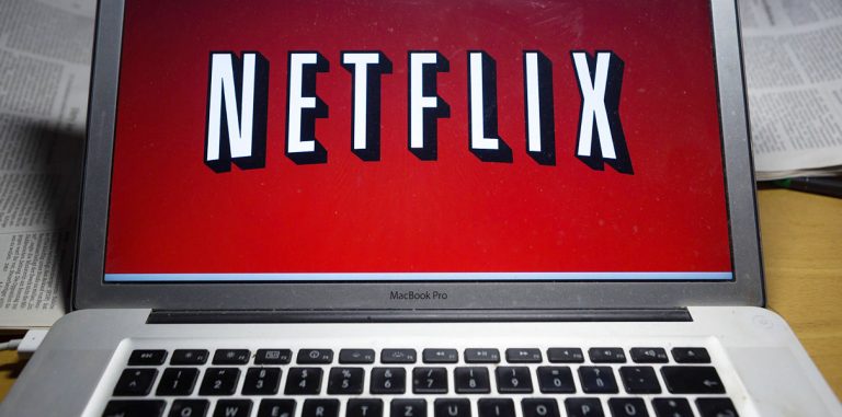 Netflix идет на помощь широкополосному интернету