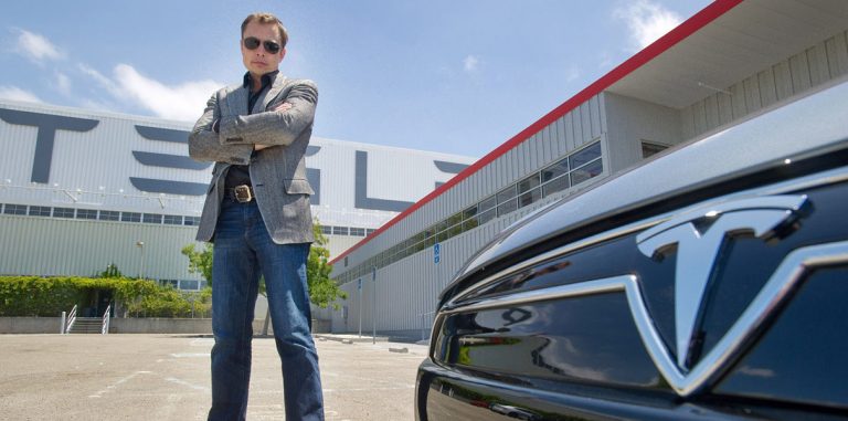 Илон Маск: «Tesla спасло Рождественское чудо»