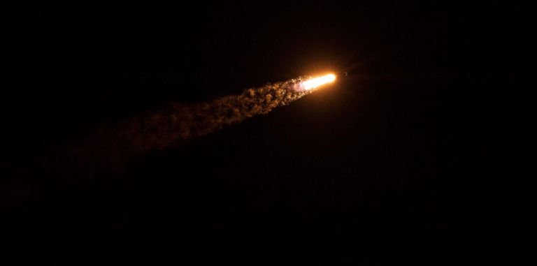Пентагон пока не готов запустить спутники-шпионы на базе SpaceX