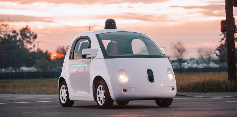 Беспилотные автомобили Google будут конкурировать с Uber