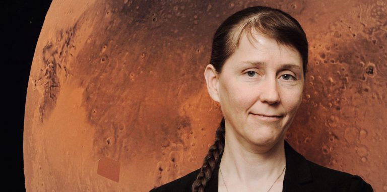 «Прежде чем колонизировать Марс, необходимо исследовать океан»