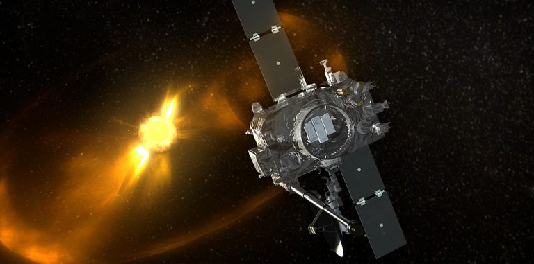 Зонд NASA вышел на связь после двух лет молчания