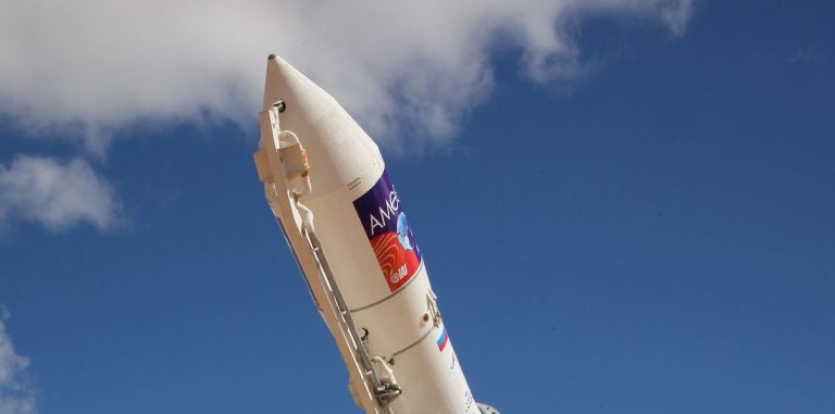 С Falcon 9 взорвался спутник Facebook, Цукерберг разочарован