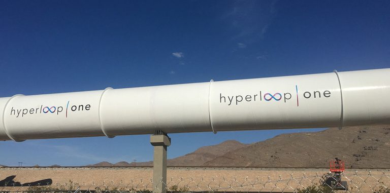 SpaceX начала строительство тестового трека Hyperloop