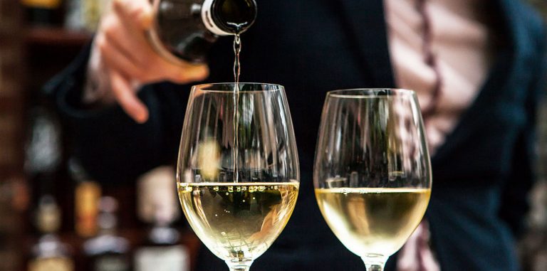 Искусственное вино Ava Winery уже неотличимо от настоящего