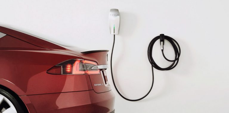 Tesla не будет выпускать аккумуляторы свыше 100 кВт