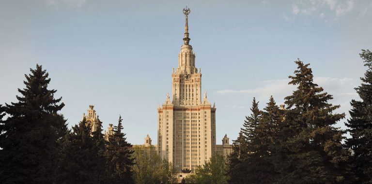 МГУ и Университет ИТМО признаны лучшими IT-вузами России