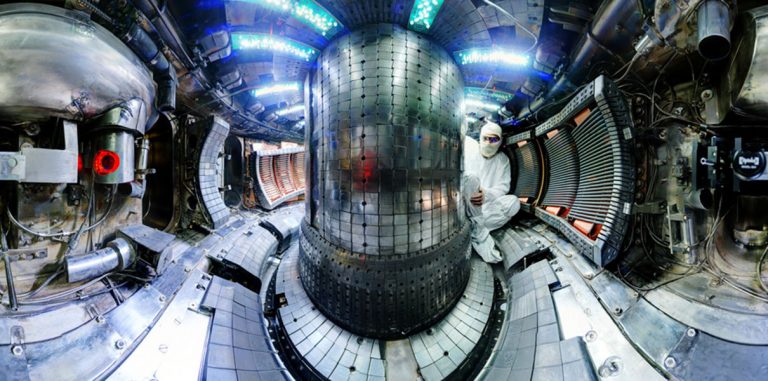 Токамак MIT установил мировой рекорд давления плазмы