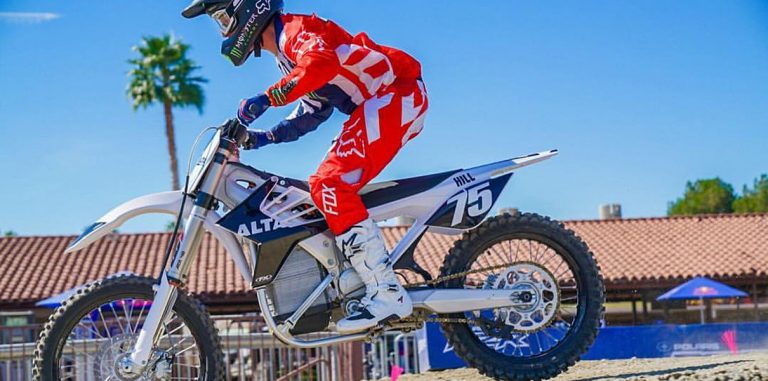 Победителем суперкросса Red Bull впервые стал электромотоцикл