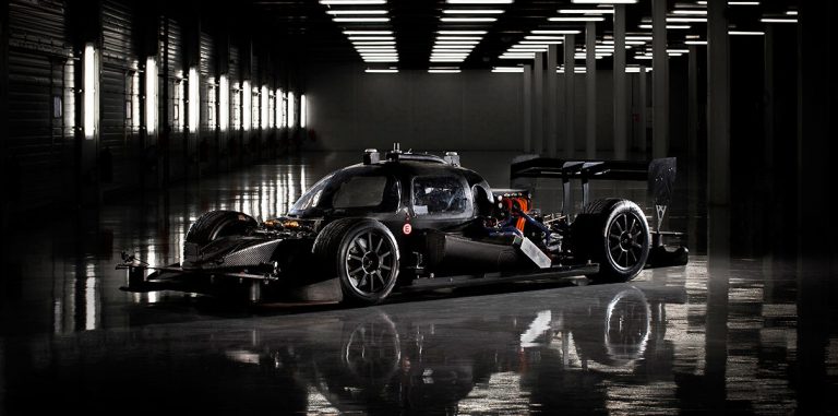Робоболид от Roborace покорил автодром Сильверстоун
