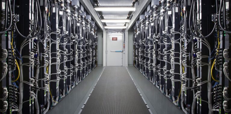 Дата-центр Microsoft полностью перейдет на ветряную энергию