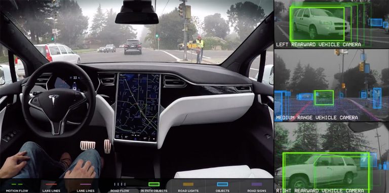 Илон Маск показал, как «видят» дорогу автомобили Tesla