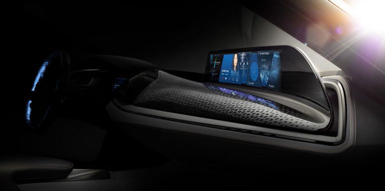 Управлять BMW скоро можно будет жестами