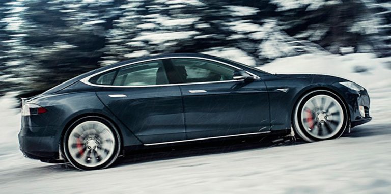 Tesla откроет представительство в России