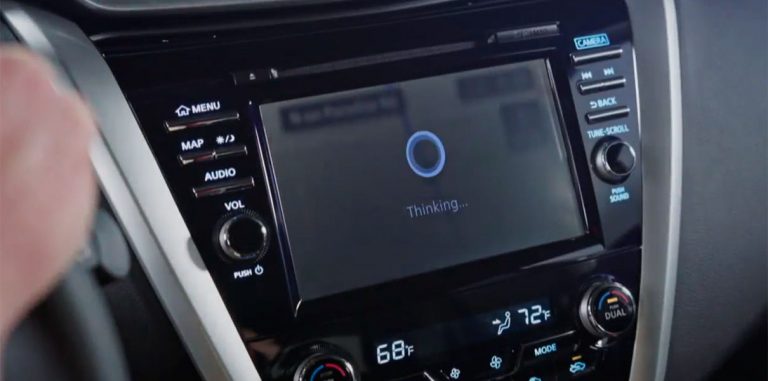 Автопилот Nissan в сложных ситуациях будет ждать совета