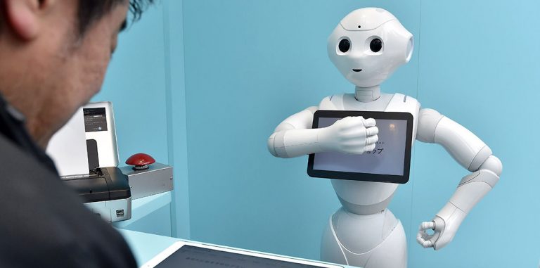 Роботы оставят без работы 2,4 млн японцев