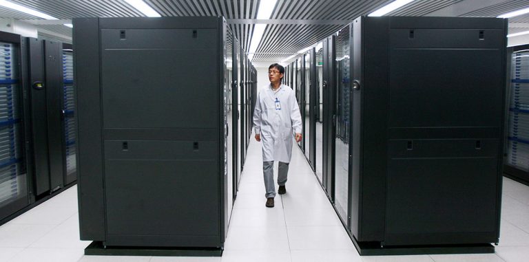 Китай построит эксафлопсный суперкомпьютер