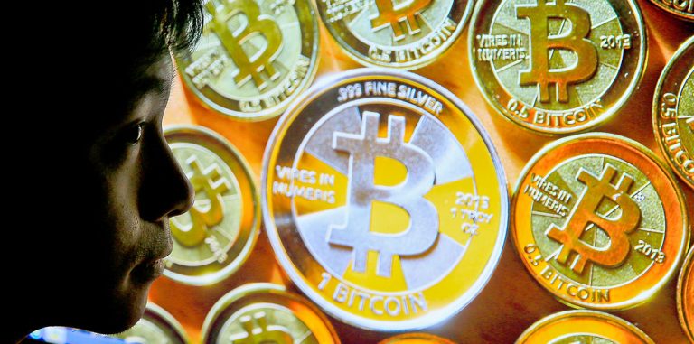 Юань стал основной валютой в торговых операциях с биткойном