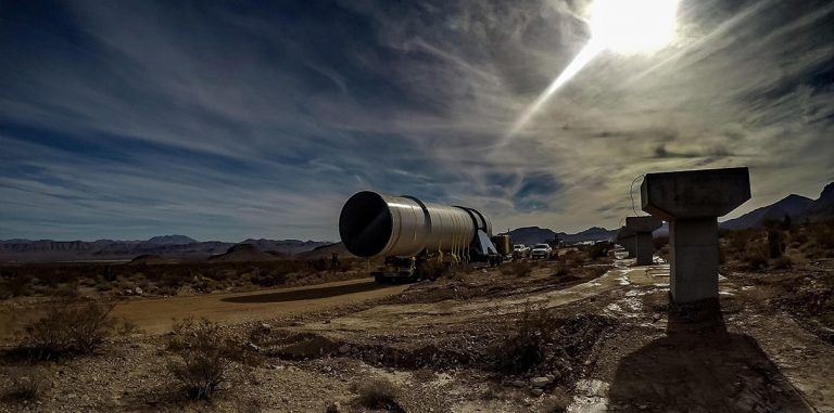 Hyperloop One планирует построить линию между Мумбаи и Нью-Дели