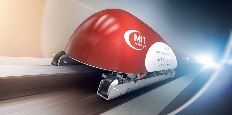 Студенты МТИ испытают прототип капсулы Hyperloop на треке Space X