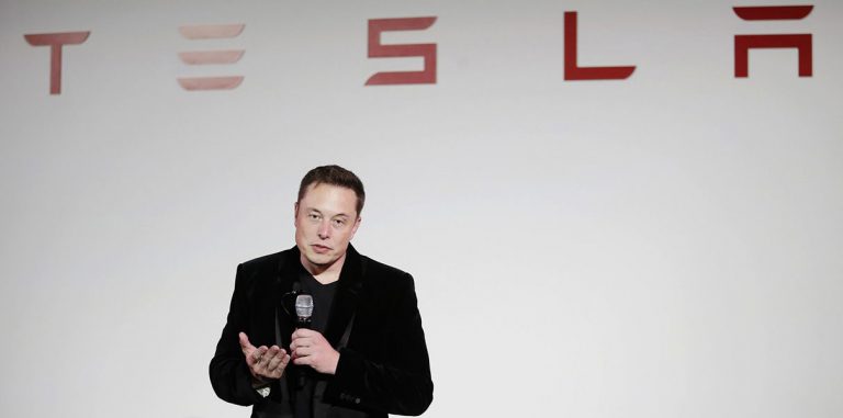 Tesla Motors поменяла название на Tesla после слияния с SolarCity