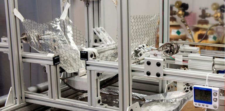 Ученый NASA создал первое рентгеновское зеркало из кремния
