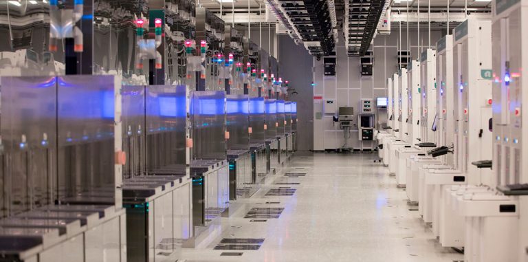 GlobalFoundries построит фабрику полупроводников в Китае за $10 млрд