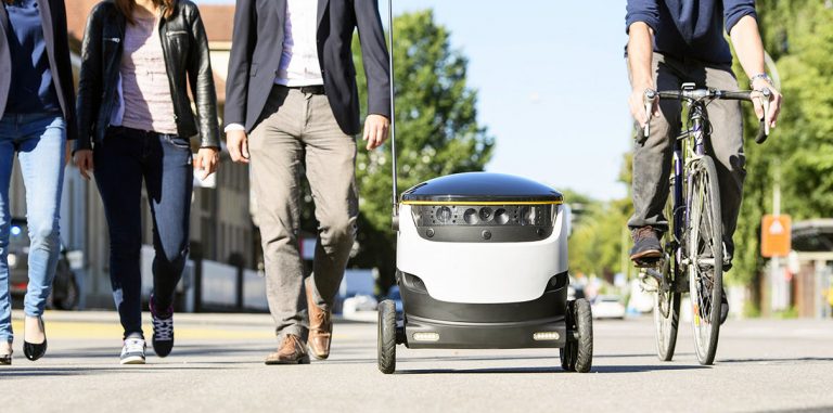 Starship Technologies ищет людей для присмотра за роботами-почтальонами