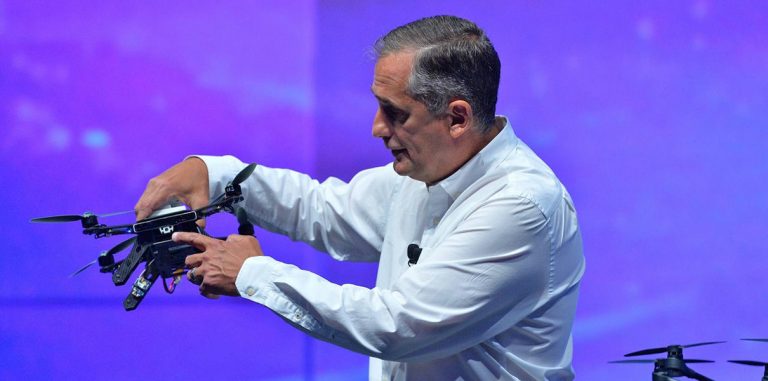 Начались продажи дрона компании Intel — Aero Ready to Fly