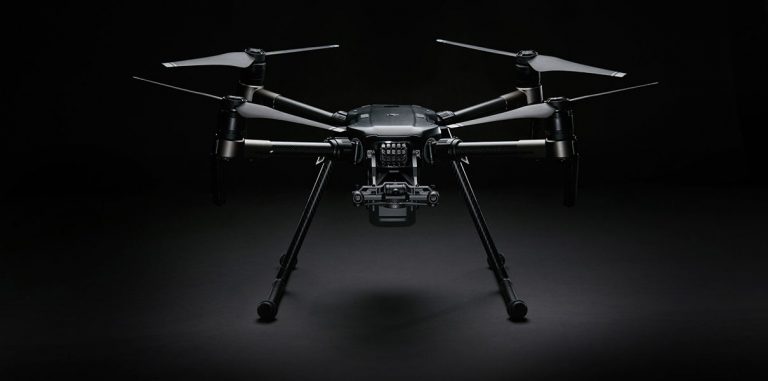 Новый дрон DJI не боится дождя и снега