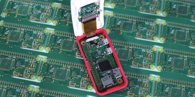 В новой версии Raspberry Pi появились Wi-Fi и Bluetooth