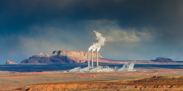 Закрывается крупнейшая угольная электростанция на западе США