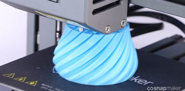 Станок Snapmaker 3 в 1: 3D-принтер, лазерный гравер и резак с ЧПУ