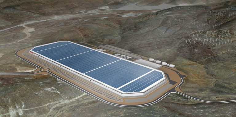 Panasonic вложит $1,6 млрд в Tesla Motor’s Gigafactory
