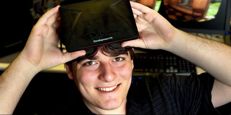 Изобретатель Oculus Палмер Лаки покидает Facebook