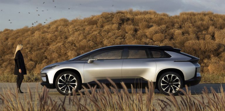Faraday Future показала свой флагманский электромобиль