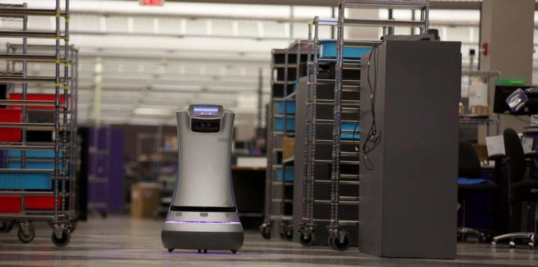 FedEx наймет на работу роботов-посыльных