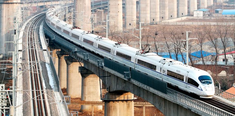 РЖД разработает автопилот для поезда к 2019 году