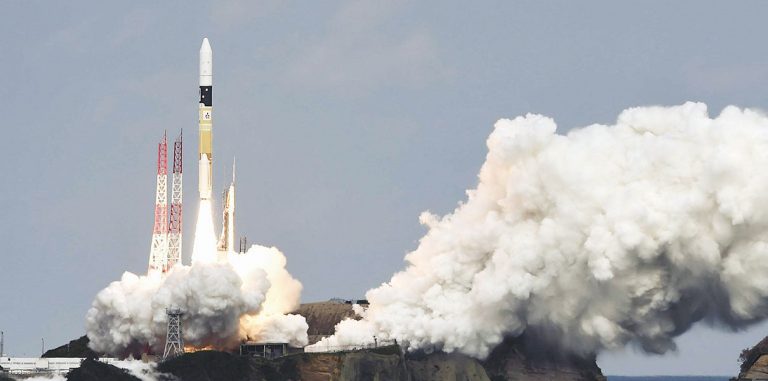 Япония займется развитием частных космических программ