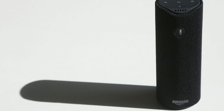 Apple выпустит собственный аналог Amazon Echo этим летом