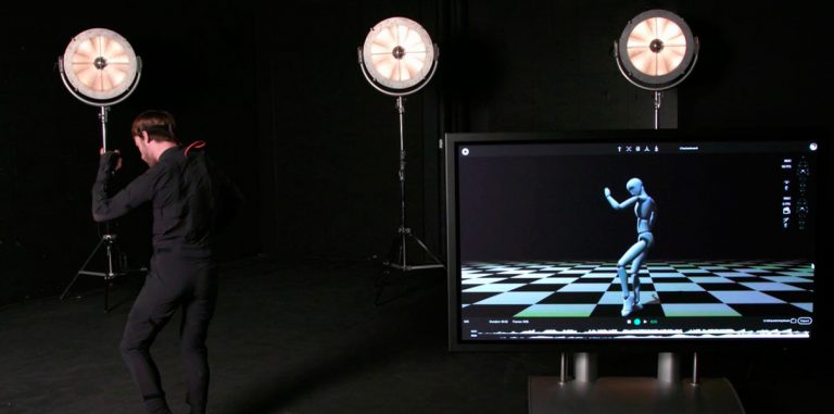Поступил в продажу доступный VR-костюм Smartsuit Pro