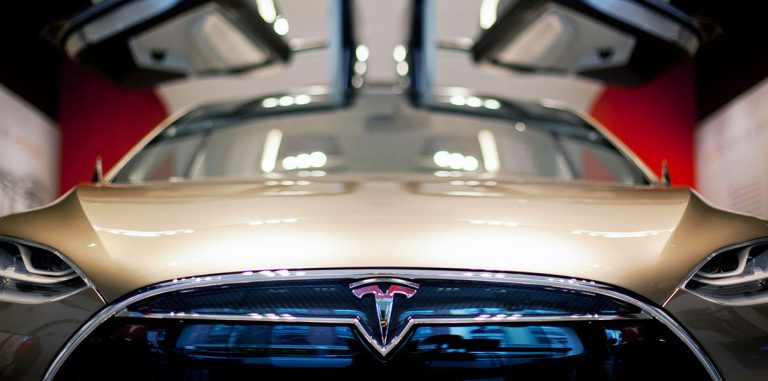 Ученые увеличили срок службы аккумуляторов Tesla в два раза
