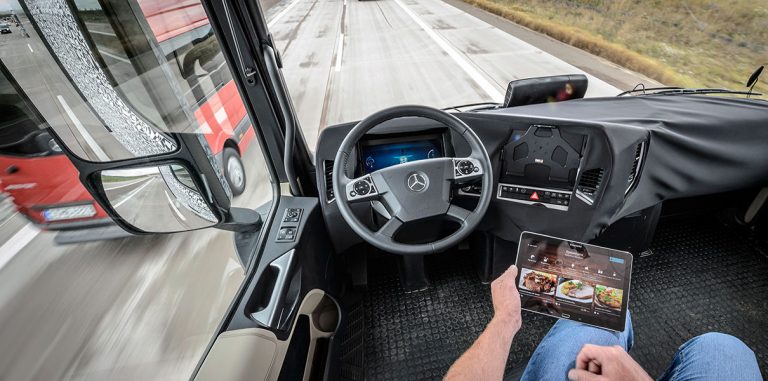 В Германии принят закон о беспилотных автомобилях