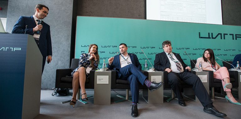 ЦИПР-2017: Человекозамещение России пока не грозит