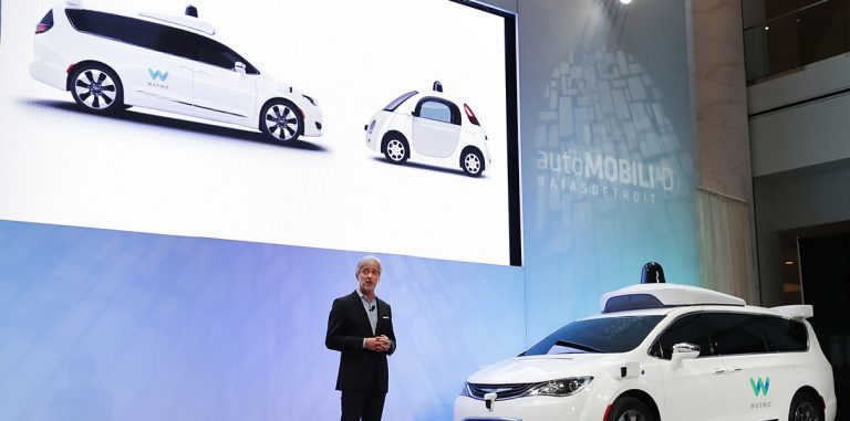 Waymo отказывается от собственных робомобилей Firefly