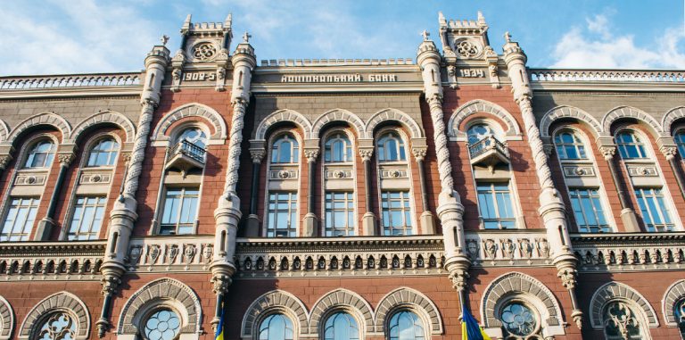 Украина собирается ввести кибер-гривну