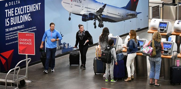 Delta Airline ускорит оформление багажа технологией распознавания лиц