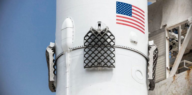 SpaceX построит 20 ракет Falcon 9 в 2017 году