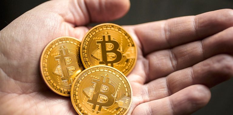 «К 2022 цена биткойна возрастет до $55 000»