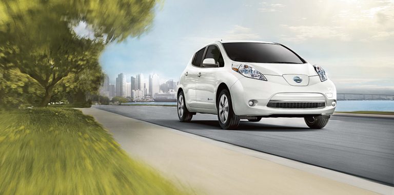 С системой e-Pedal в новом Nissan Leaf можно забыть про педаль тормоза